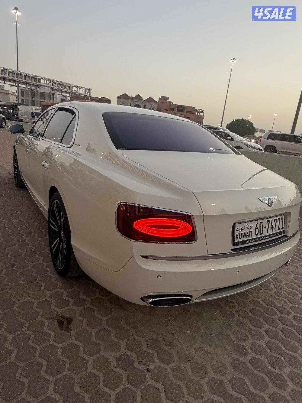 للبيع بنتلي فلاينج سبير 20148