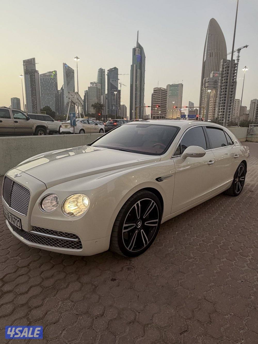 للبيع بنتلي فلاينج سبير 201410