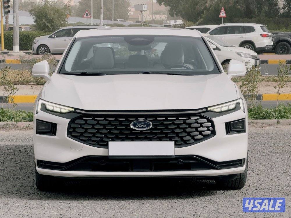فورد توروس 
موديل 2023 عداد: 60 الف1