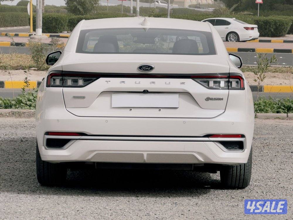 فورد توروس 
موديل 2023 عداد: 60 الف7