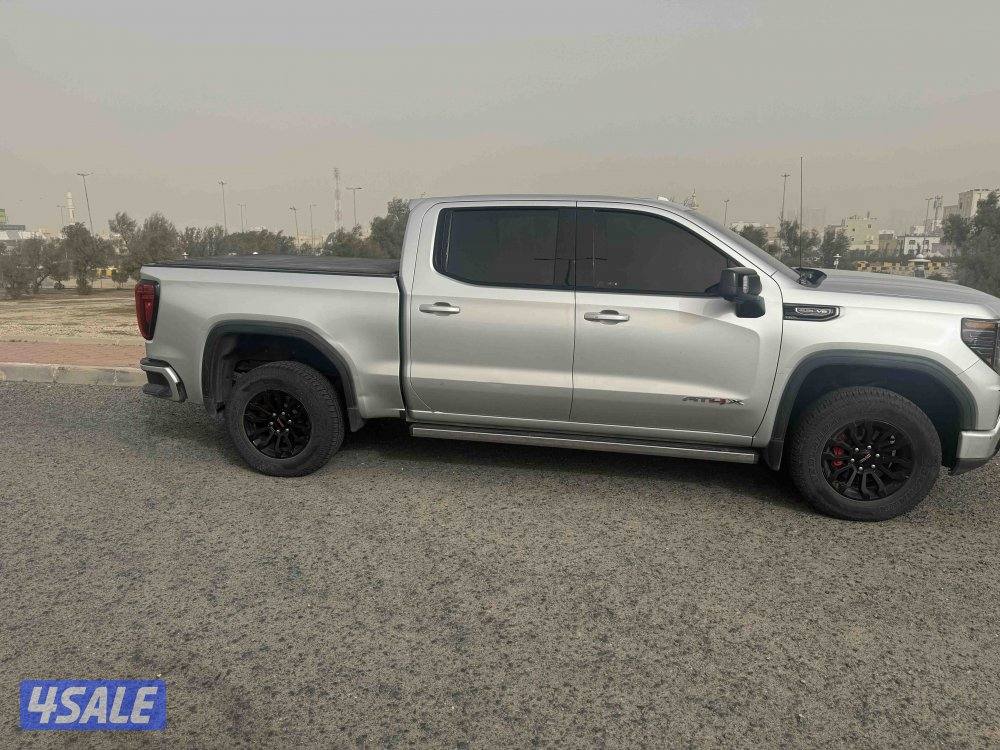 للبيع GMC Sierra AT4X موديل 2022 -(مكينة مكفولة 10 سنوات)0
