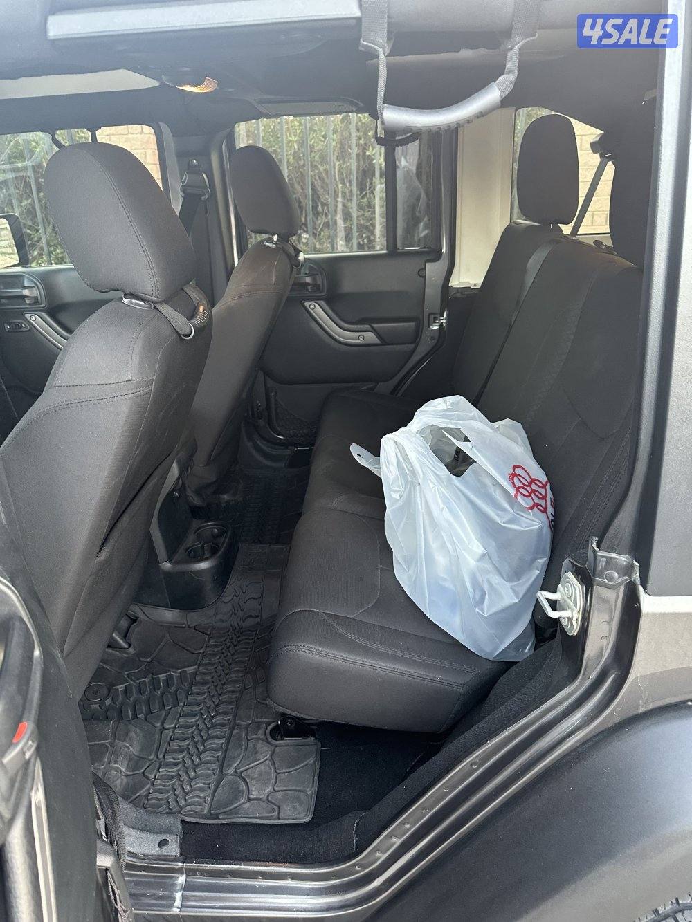 للبيع رانجلرسبورت موديل ٢٠١٨ شرط الفحص سياره نظيف مومحتاج شي1