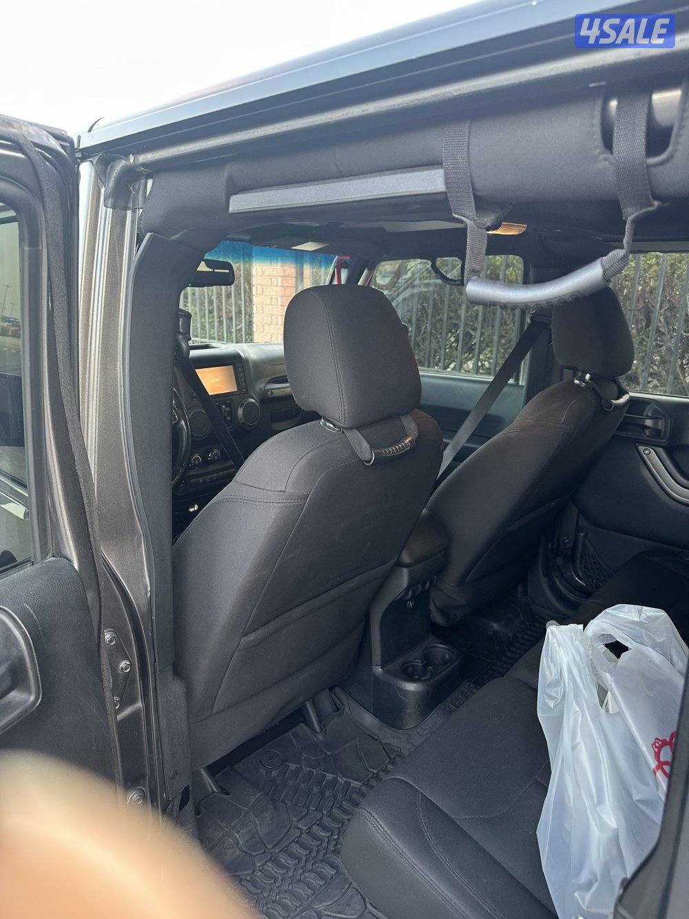 للبيع رانجلرسبورت موديل ٢٠١٨ شرط الفحص سياره نظيف مومحتاج شي3