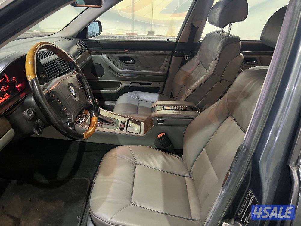 للبيع BMW 750 V125