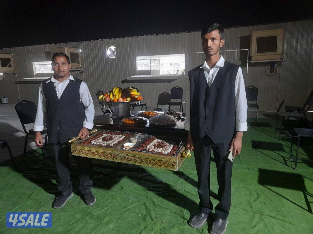 تقديم القهوة العربي والتمور11