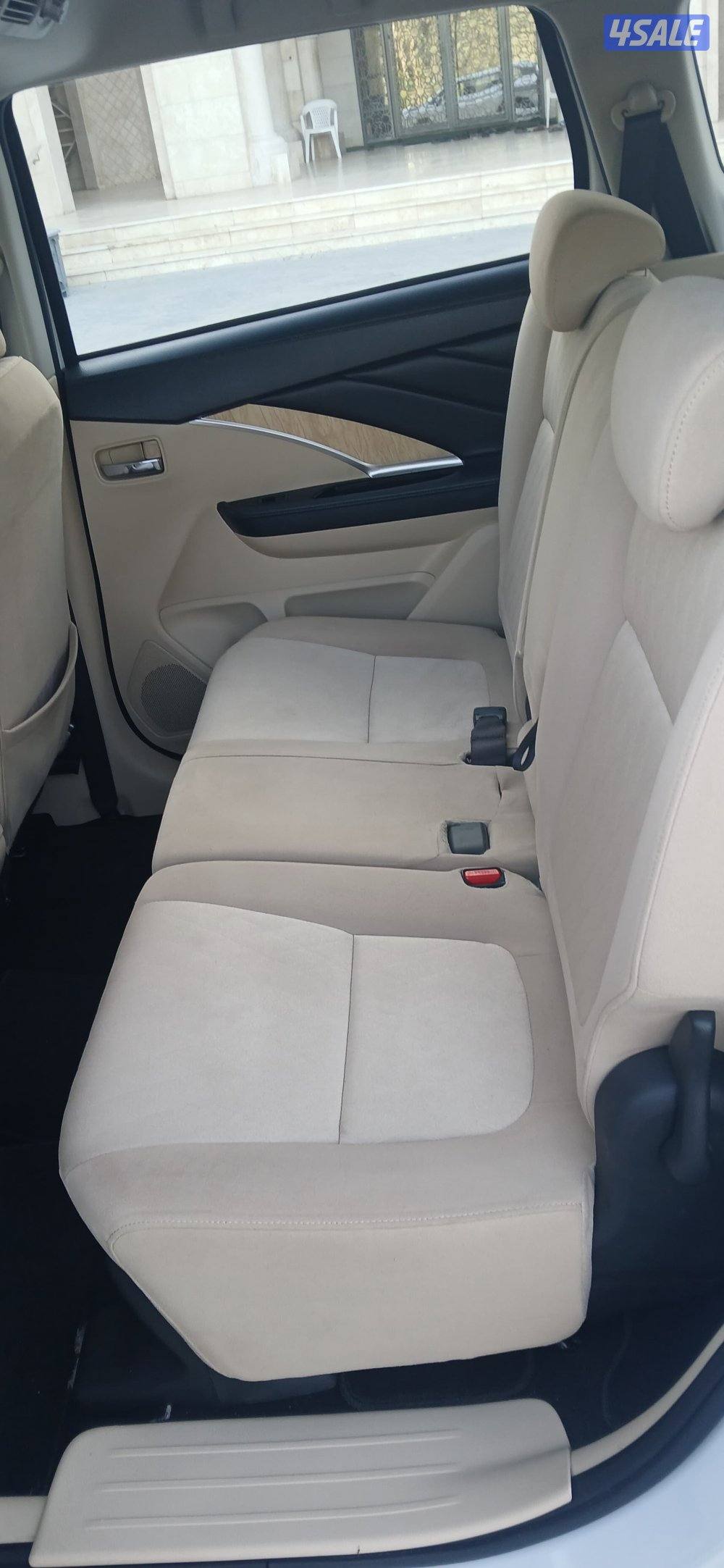 م 2023 عداد 130  الماكينة 1500Cc بصمة8