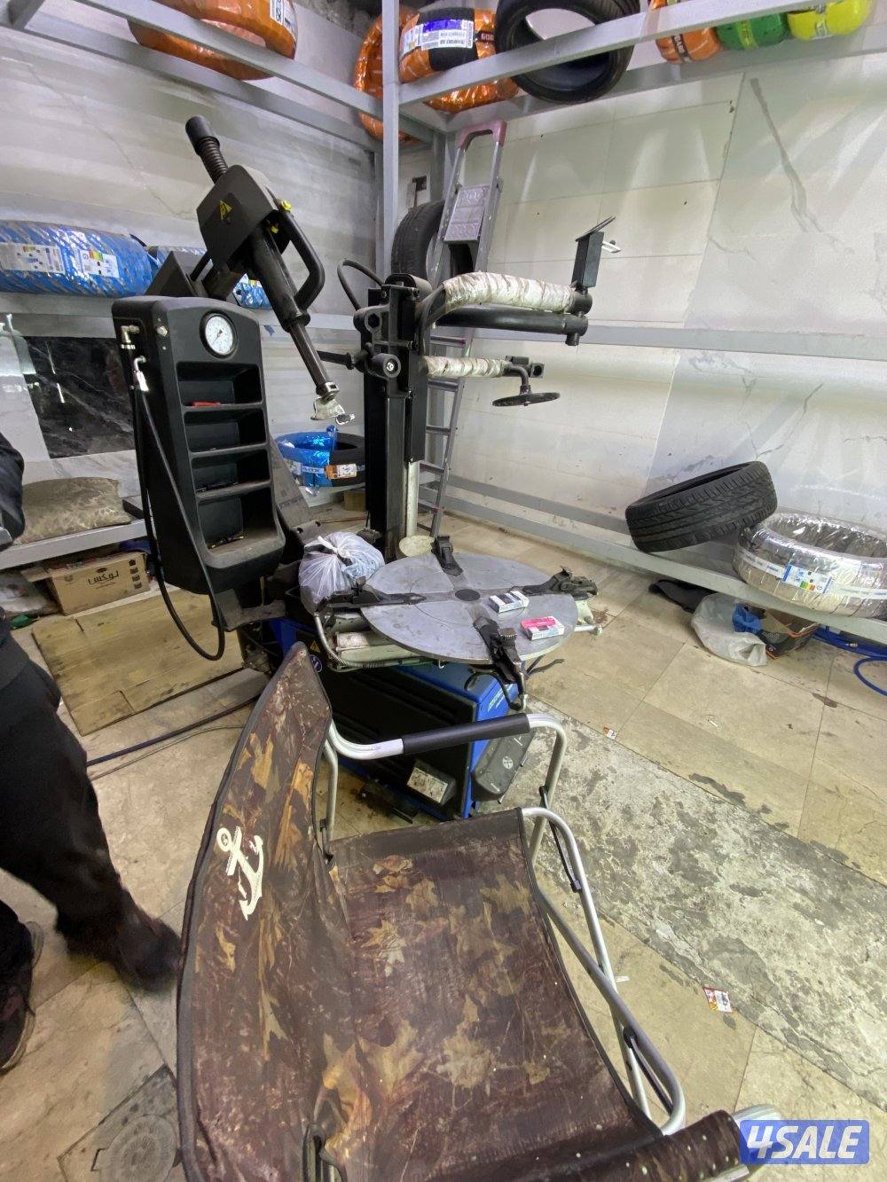 للبيع كراج ميزان  وتبديل اطارات جاهز بالكامل3