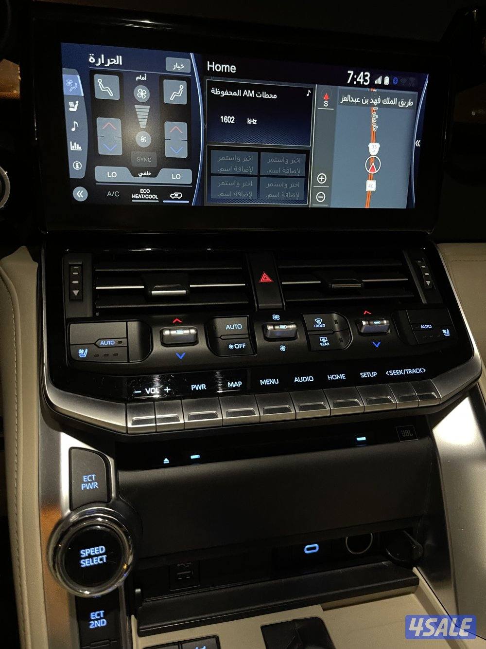 لاندكروزر VX 2022 صبغ الوكاله4