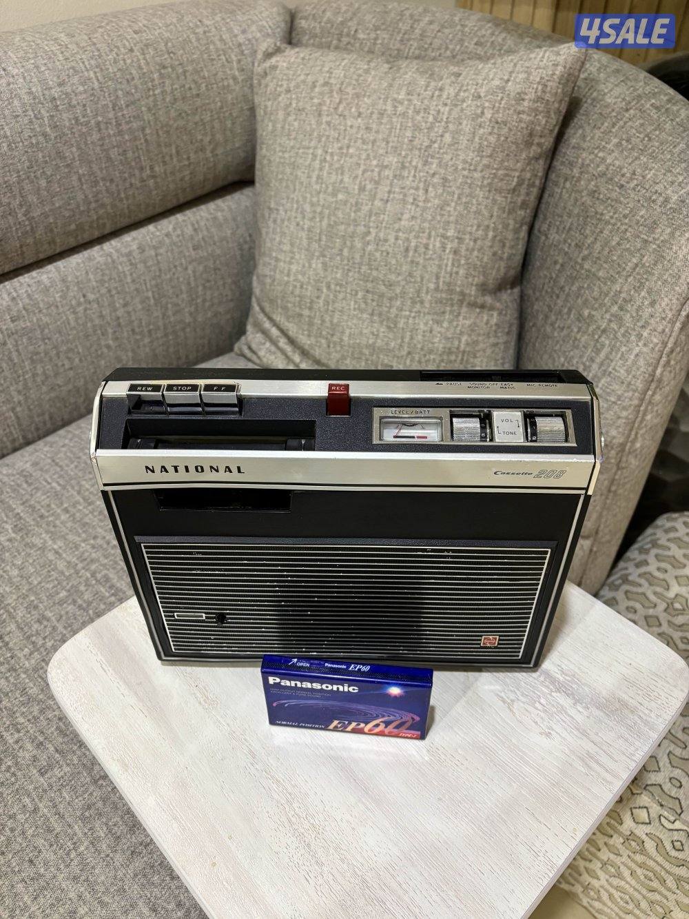 مسجل ناشونال فنتيج سنة 19700