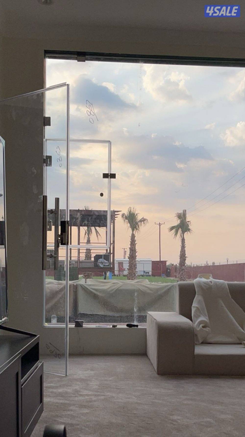 للبيع مزرعة بالعبدلي قطعه 22