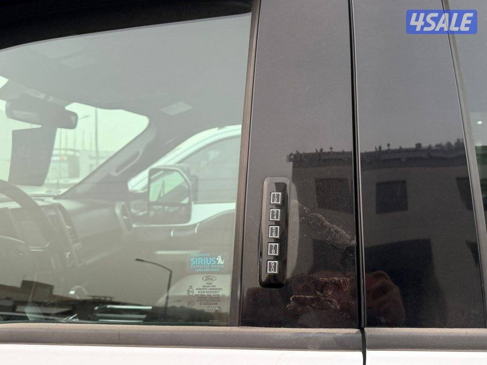 2018 ford f150 lariet6