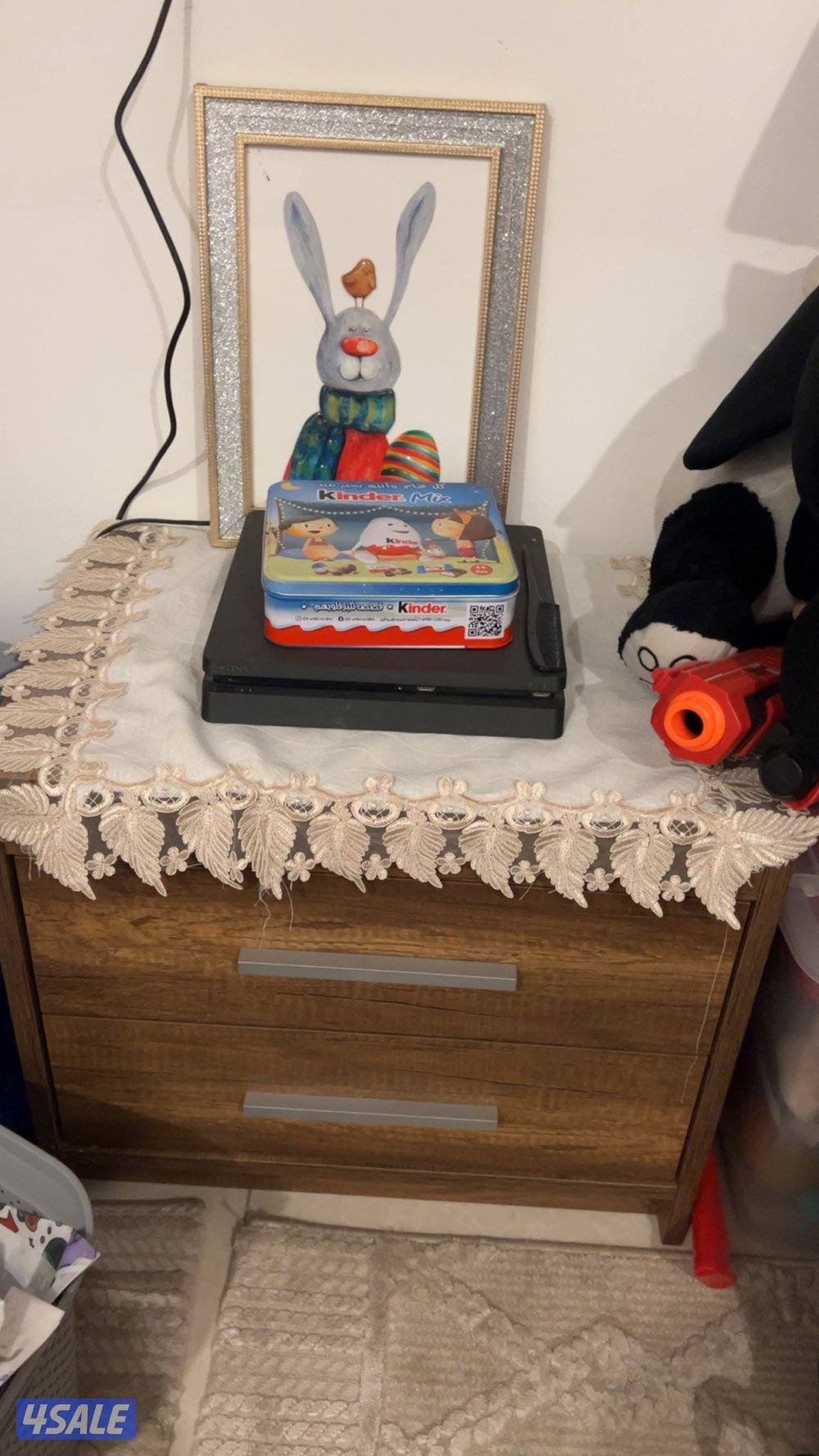 للبيع غرف نوم 2 وطاولة طعام6