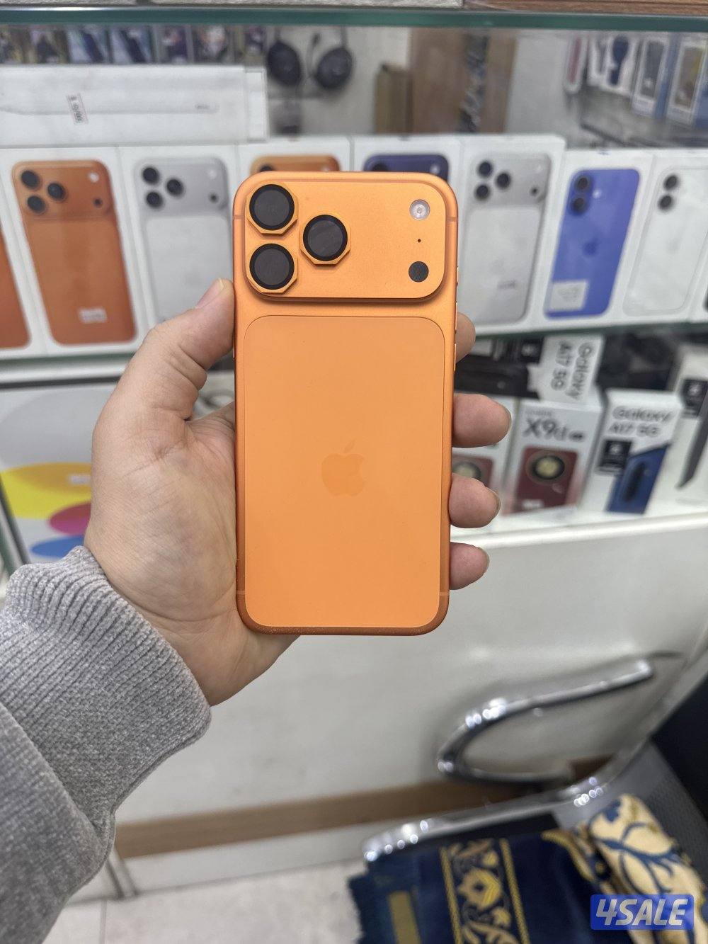 ايفون 17 بروماكس 1 تيرا0