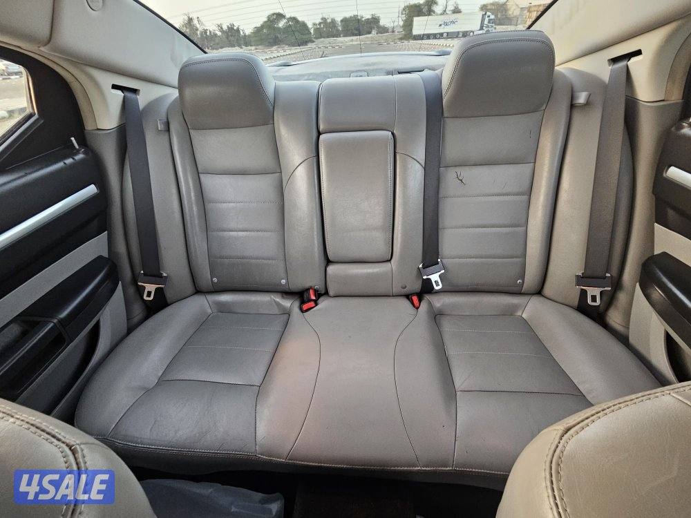 للبيع تشارجر 2010 شرط الفحص4