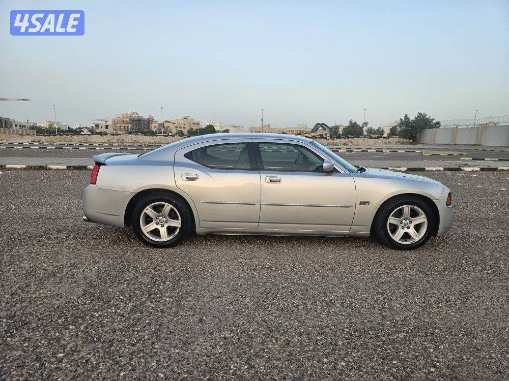 للبيع تشارجر 2010 شرط الفحص10