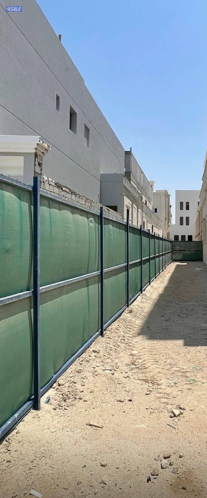 للبيع شبك كامل من تور وحديد وشبك نوع القوي  41 متر بحاله ممتازه2