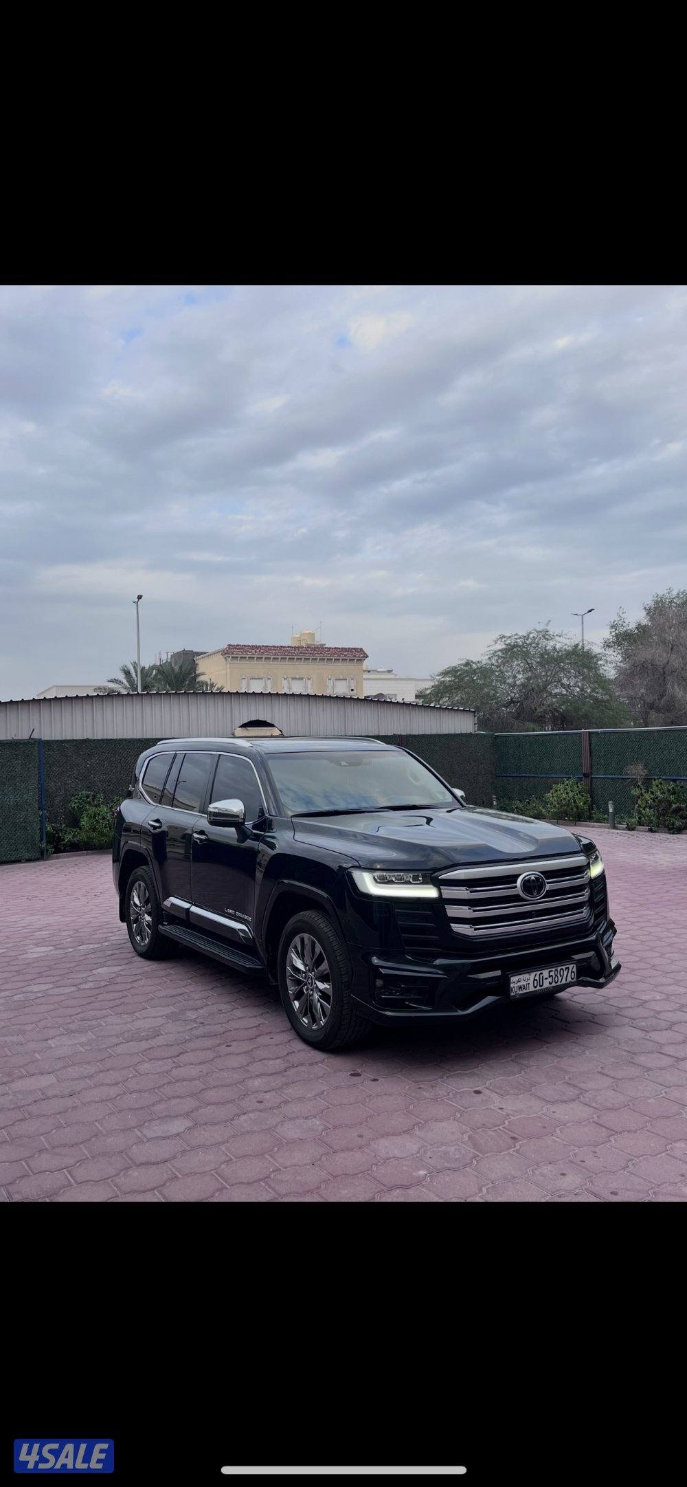 لاندكروزر VXR4