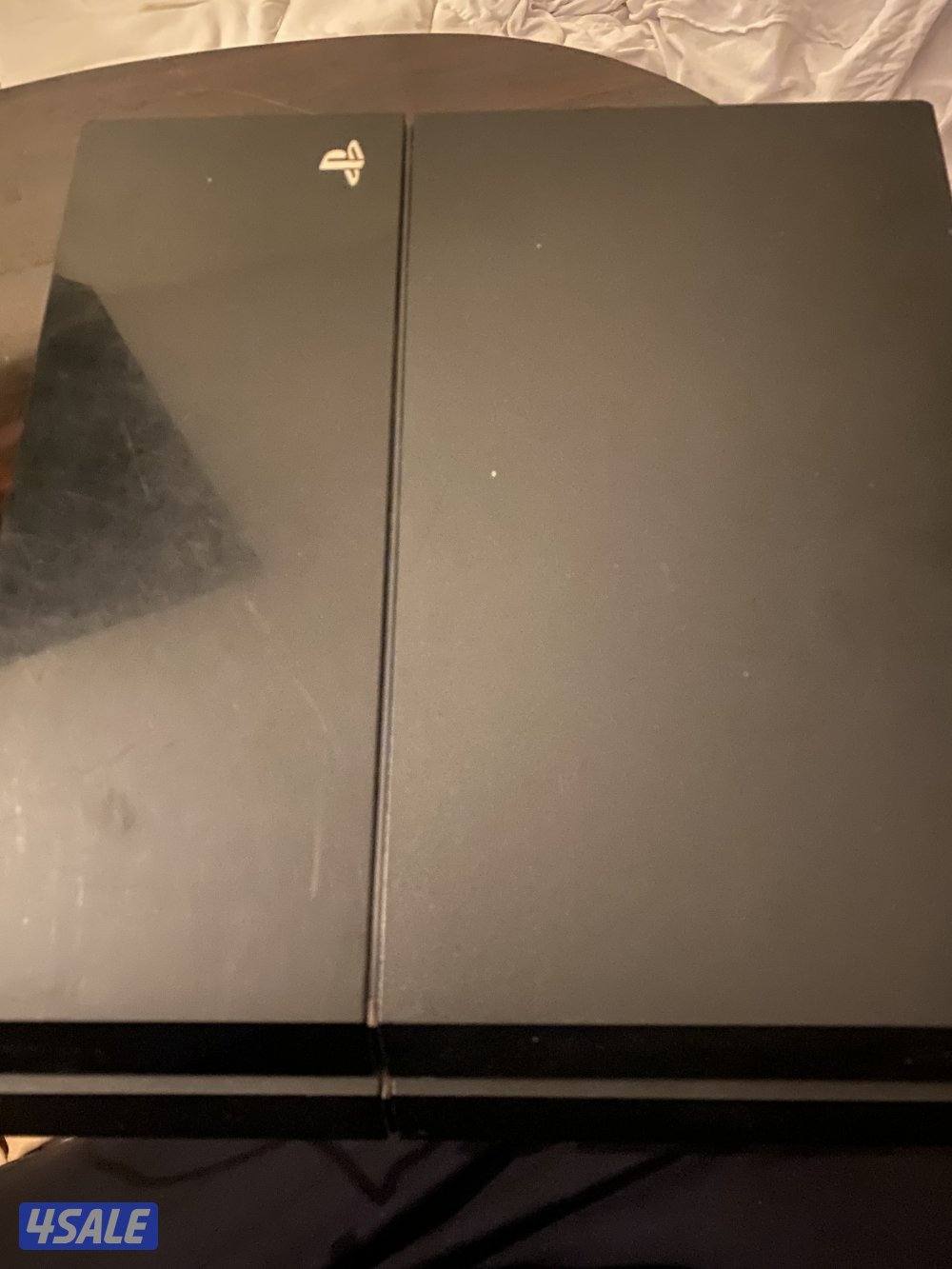 سوني فور نضيف جدا2