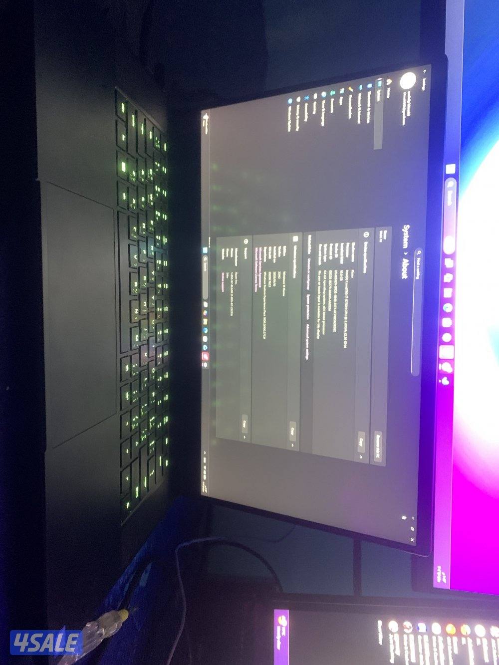 للبيع لابتوب قيمنق1