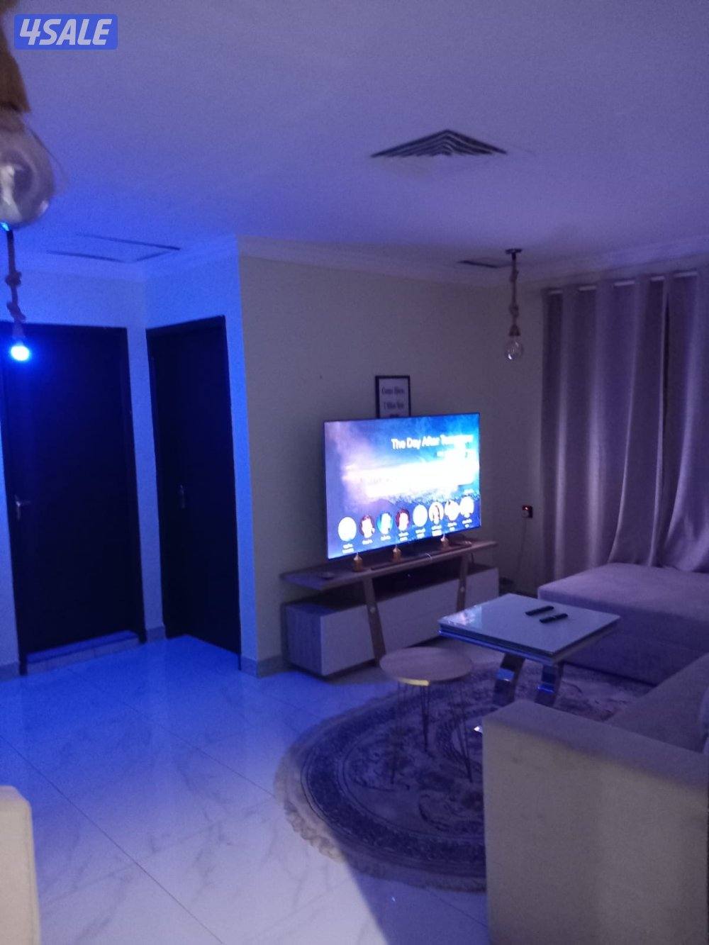 شقق للايجار خلو غرفة وصالة ومطبخ وحمام تشطيب سرير لوكس1