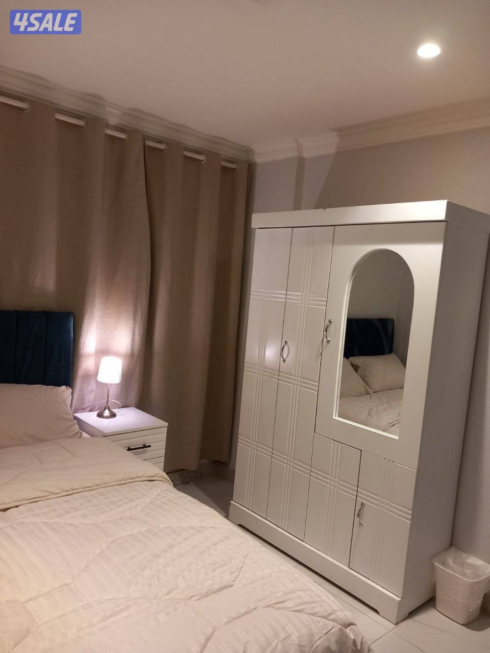 شقق للايجار خلو غرفة وصالة ومطبخ وحمام تشطيب سرير لوكس8