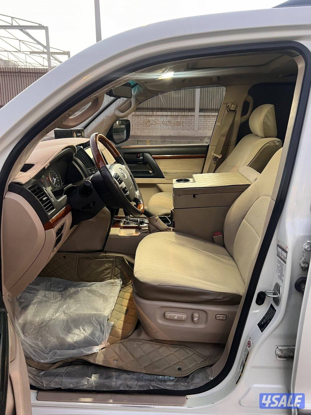 الساير لاند كروزر 2014 صبغ الوكالة9