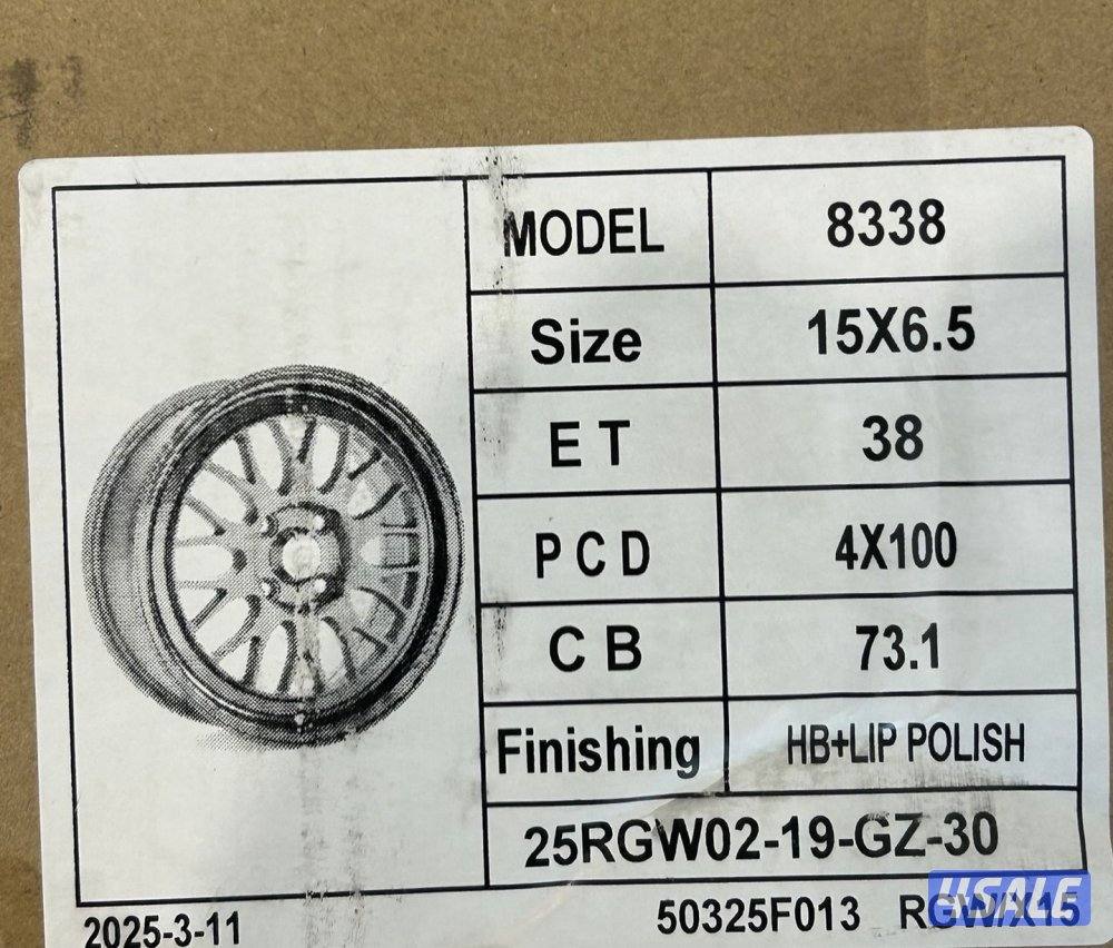 رنقات بحالة ممتازة مقاس 13 + ورنقات 15 + إطارات كورية مقاس 195-50-159