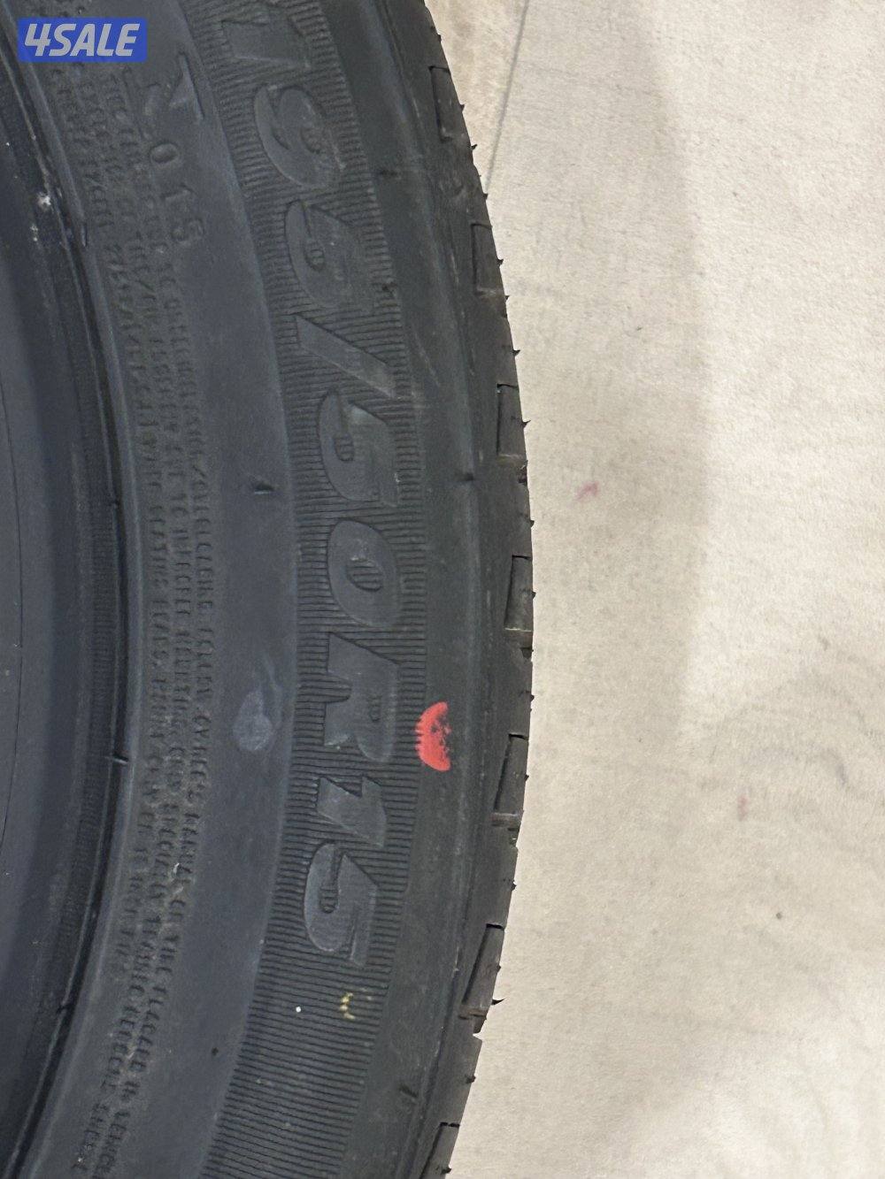 رنقات بحالة ممتازة مقاس 13 + ورنقات 15 + إطارات كورية مقاس 195-50-1511