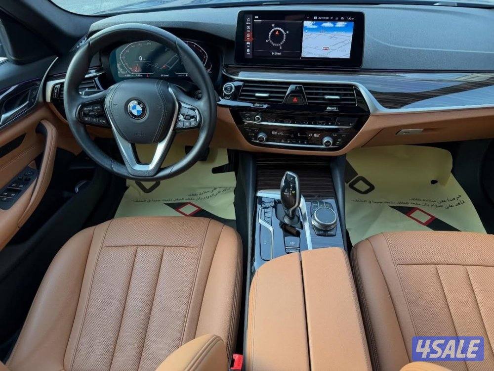 بي ام دبليو 520i9