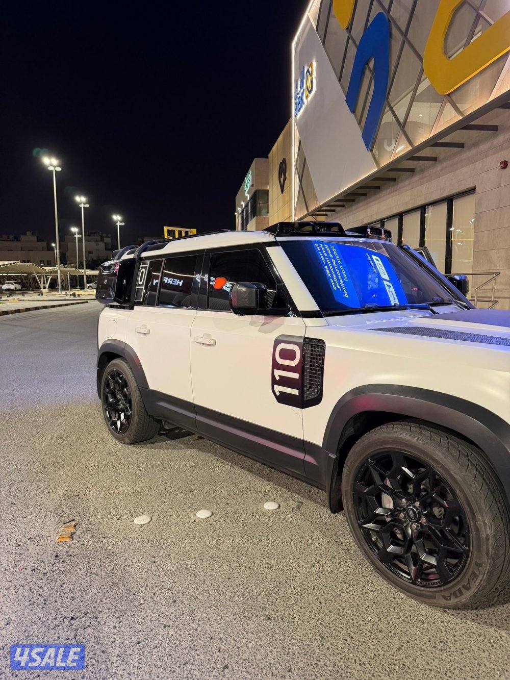 للبيع ديفندر ٦ سلندر موديل ٢٠٢١1