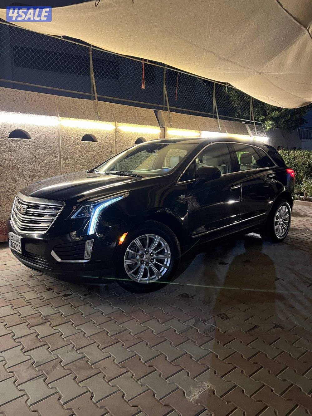 للبيع سياره عائليه استخدام بسيط بحاله نادره12