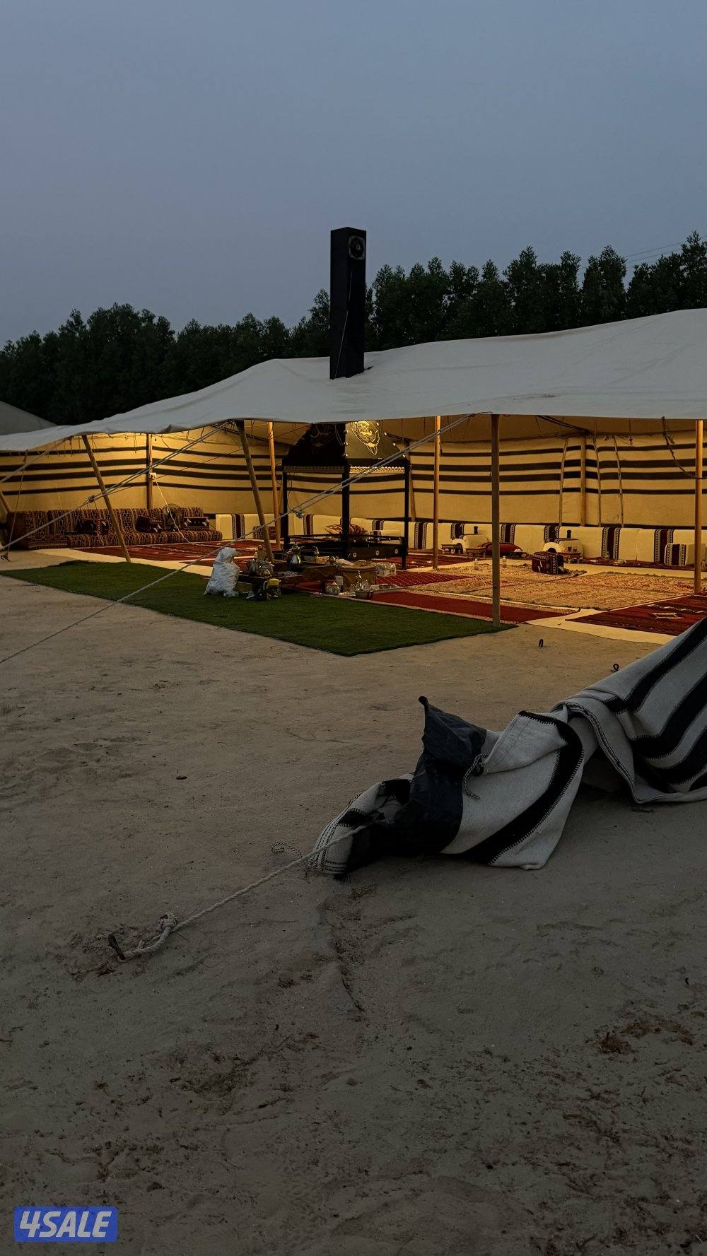 للبيع بيت شعر الماني أبيض مع مدخن وفرش كامل وطربال5