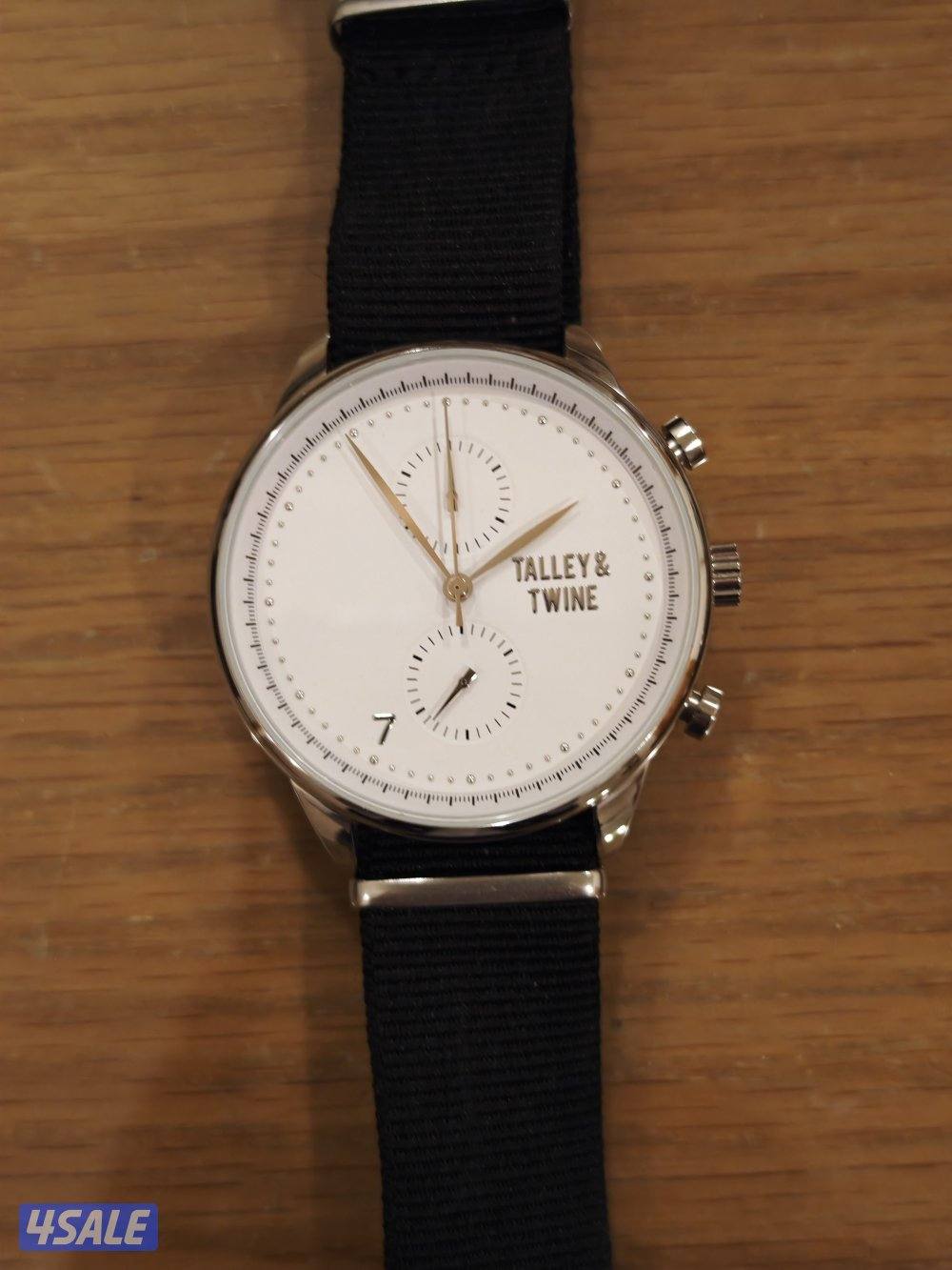 11ساعة يد رجالي للبيع9