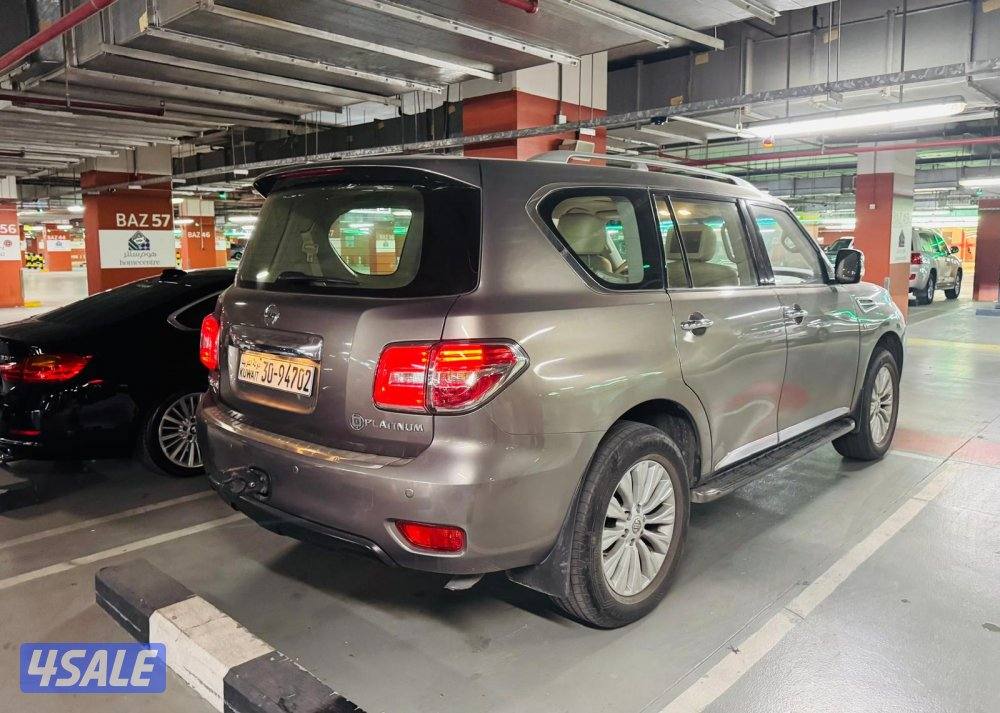 Nissan Patrol SE Platnium, Very good condition5