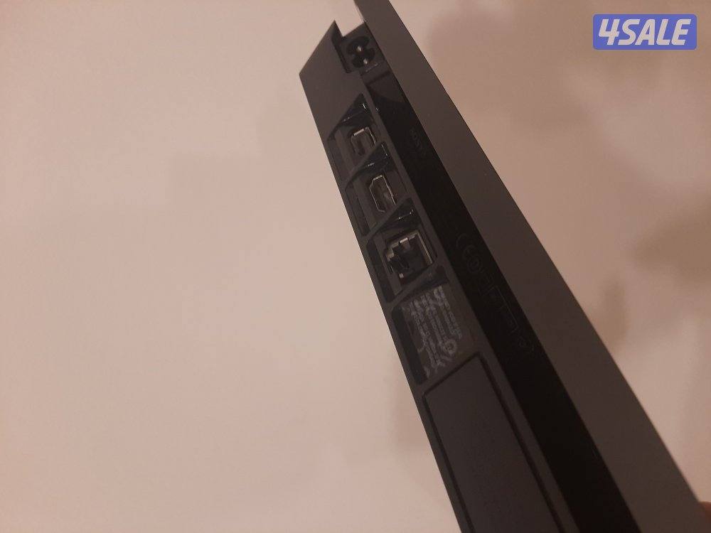 بلايستيشن 4 slim special edition مستعمل بحالة ممتازة7