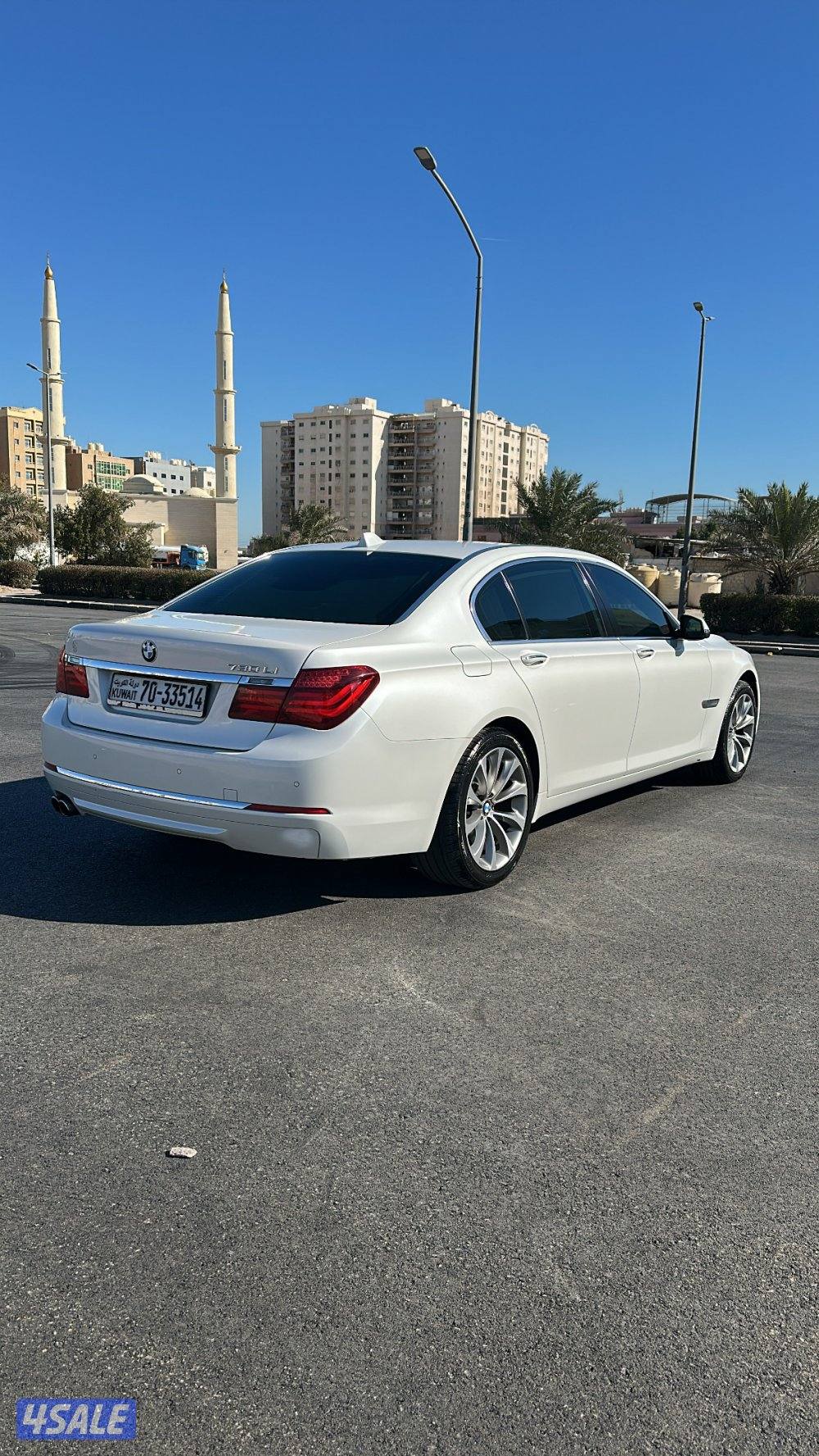 2015 صبغ الوكاله 730li عداد126الف0