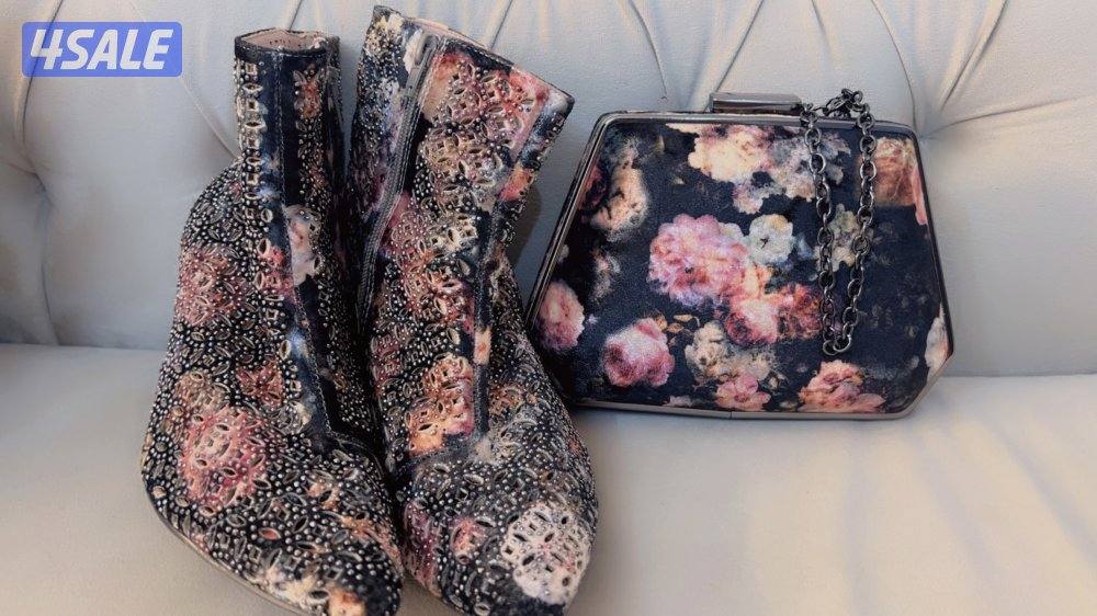 جنطه وكعب من menbur1