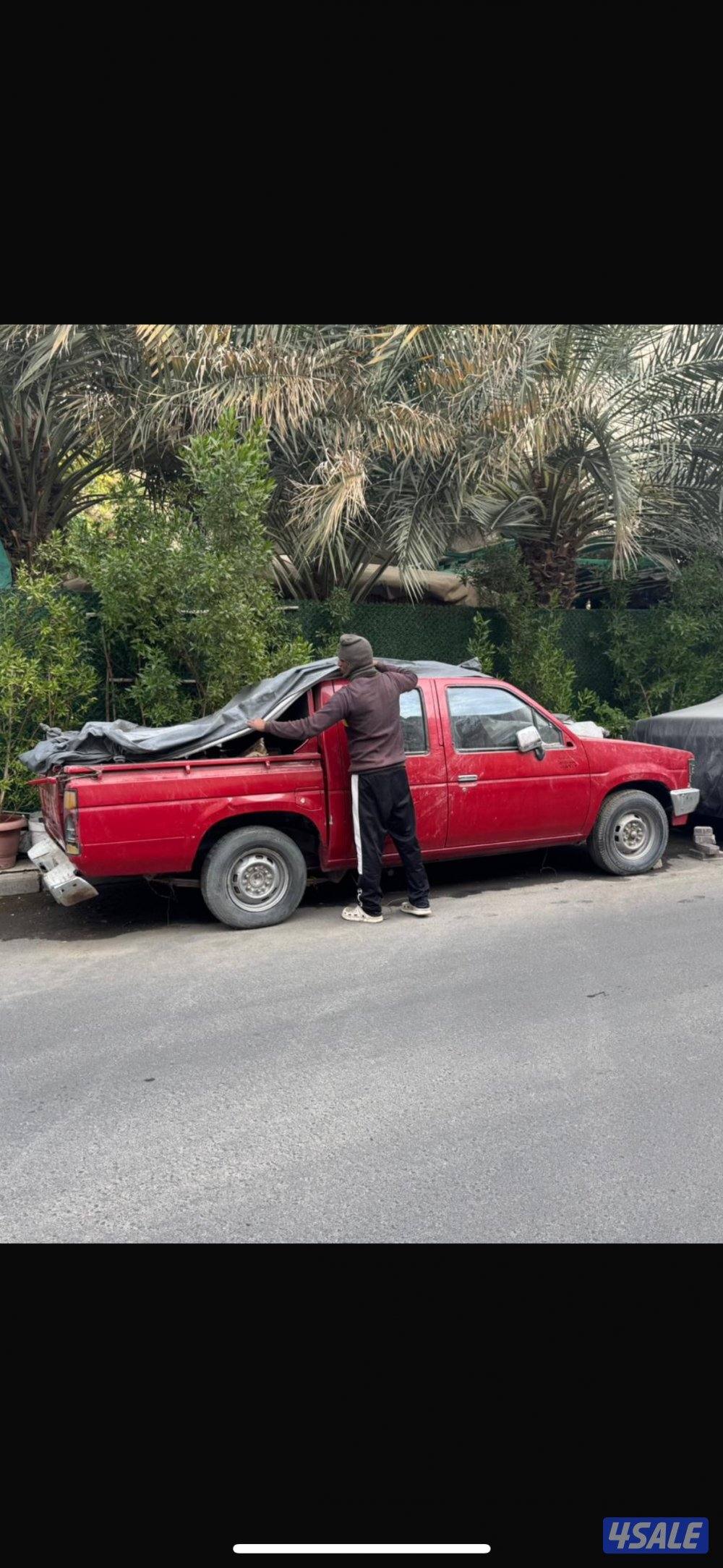 وانيت نيسان ١٩٨٩0