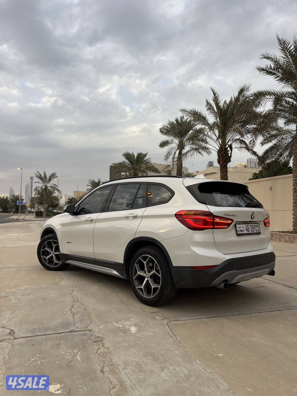 للبيع بي أم دبليو X1 موديل 20173