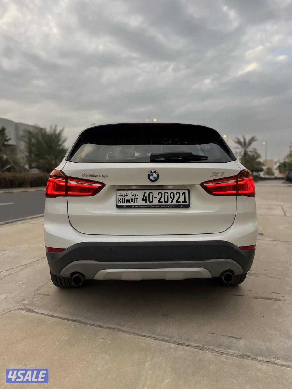 للبيع بي أم دبليو X1 موديل 20175