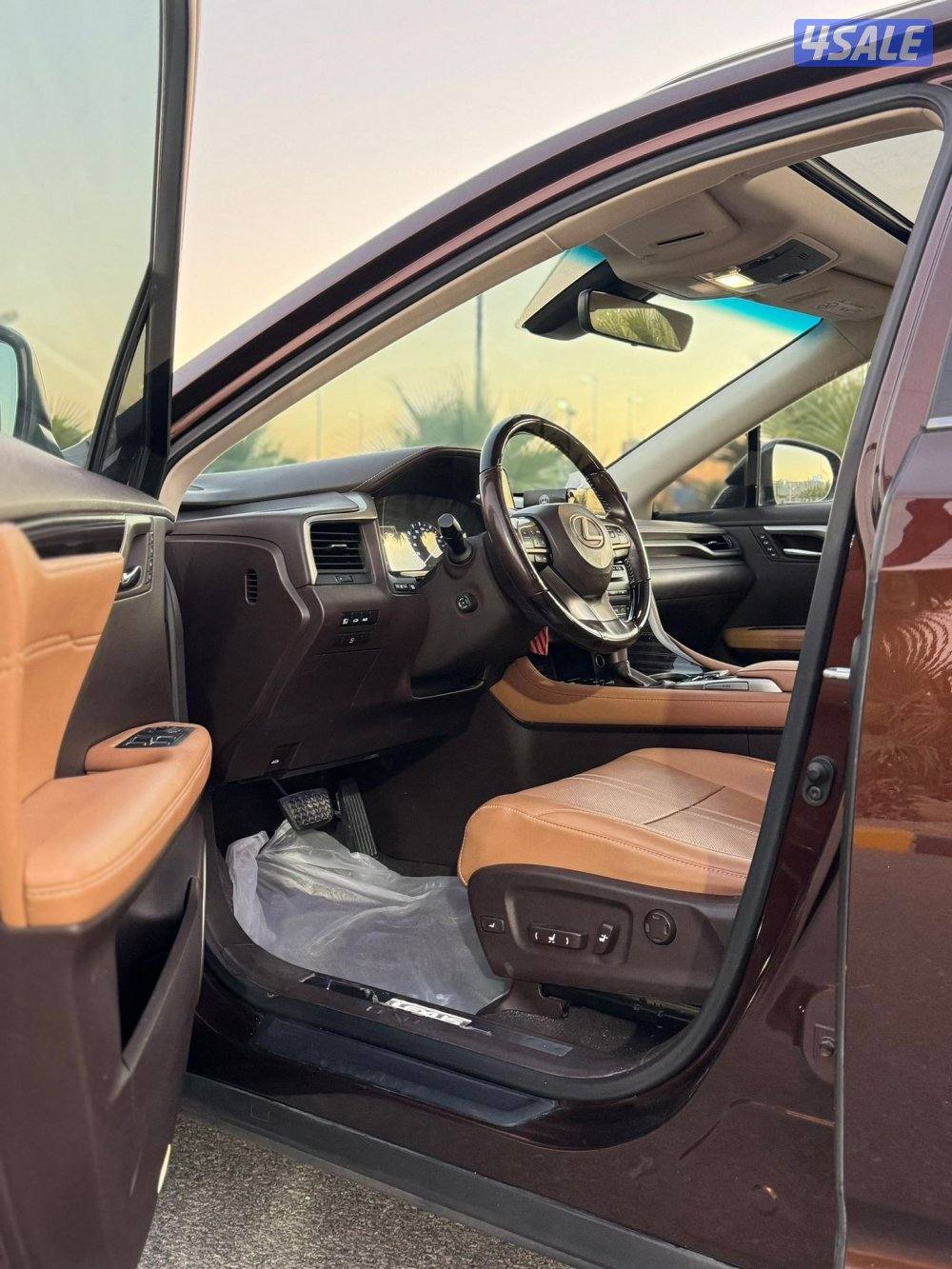 لكسز RXموديل 2017  صبغ الوكاله شرط الفحص4