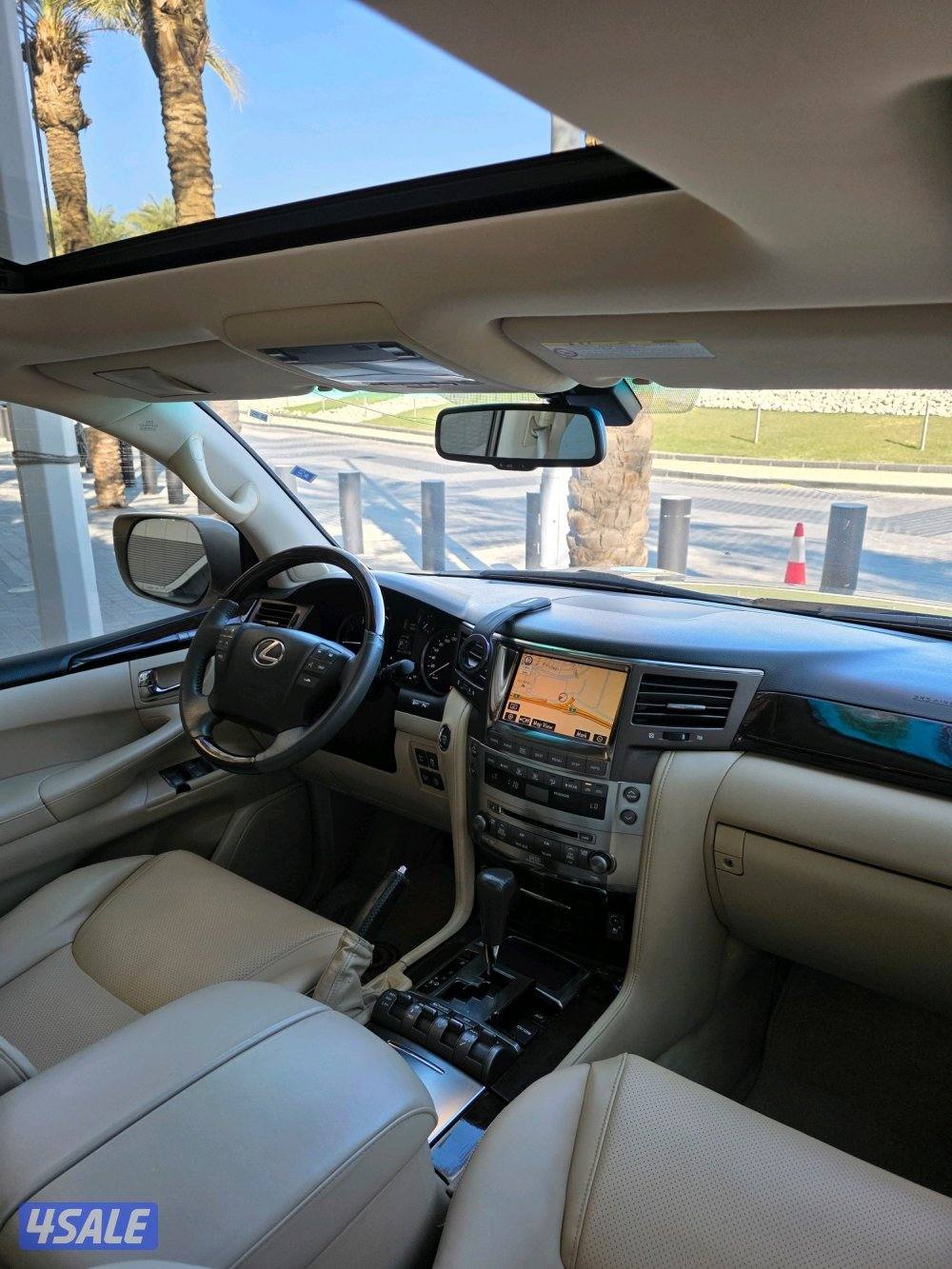 لكزس LX 570. 2009. صبغ لوكالة12