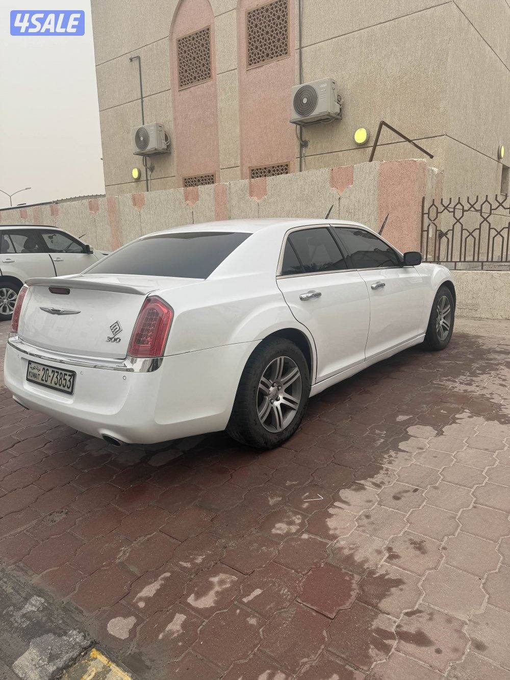 للبيع كرايزلر ٢٠١٣0