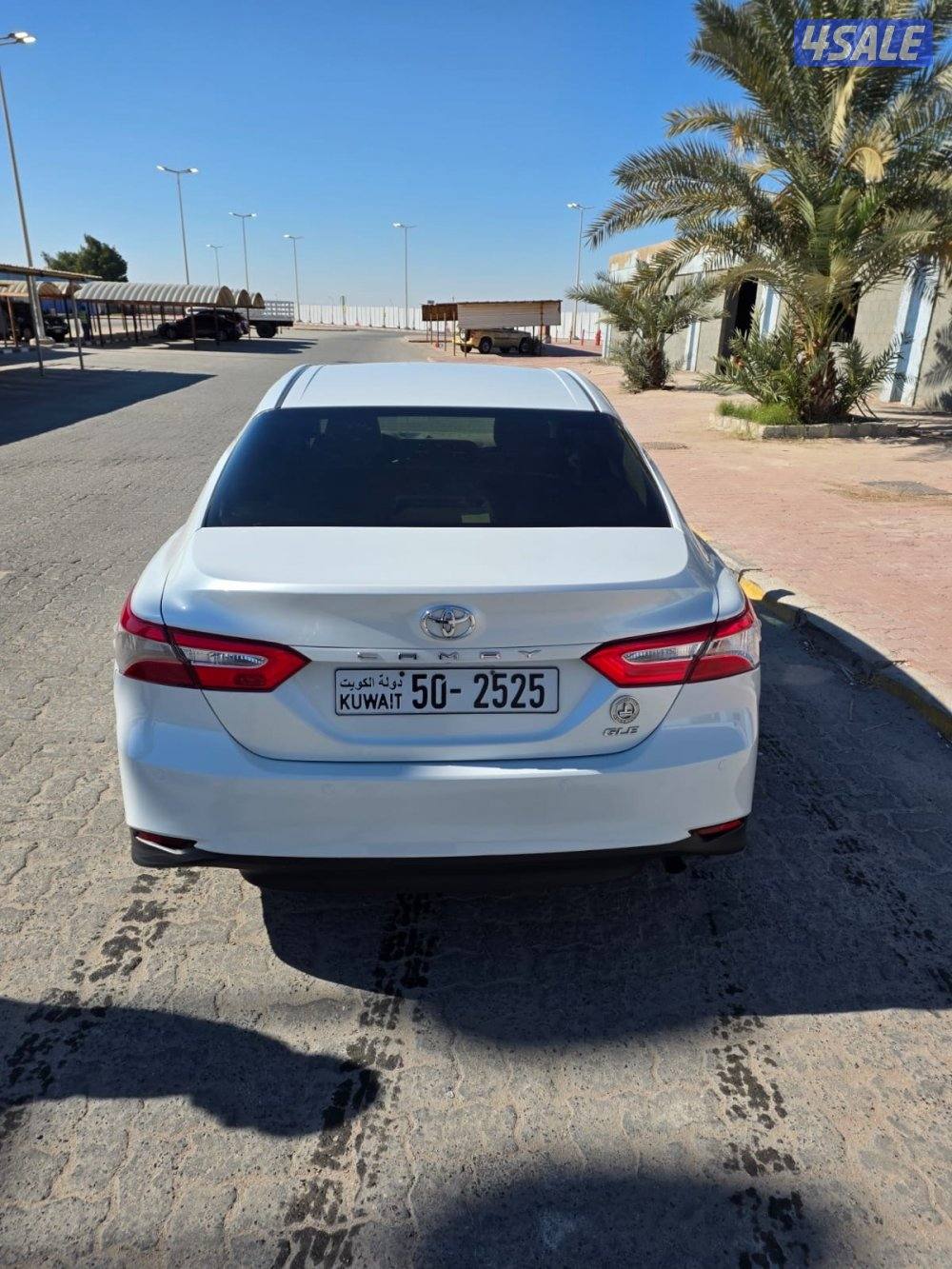 كامري 2018 ، صبغ الوكالة ماعدا قطعة ،حماية بدي وكشنات . المالك الاول5