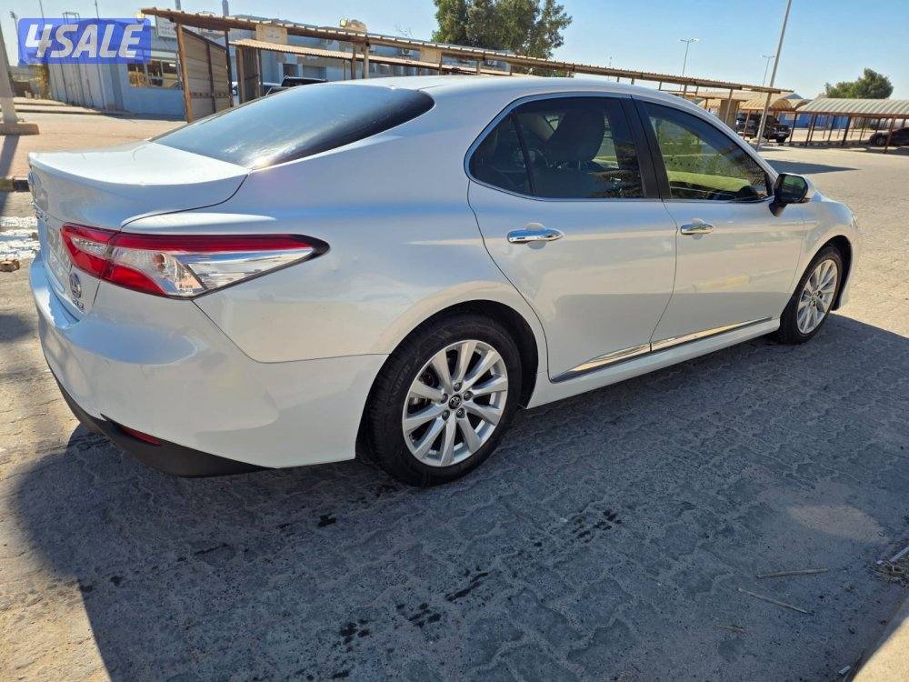 كامري 2018 ، صبغ الوكالة ماعدا قطعة ،حماية بدي وكشنات . المالك الاول4