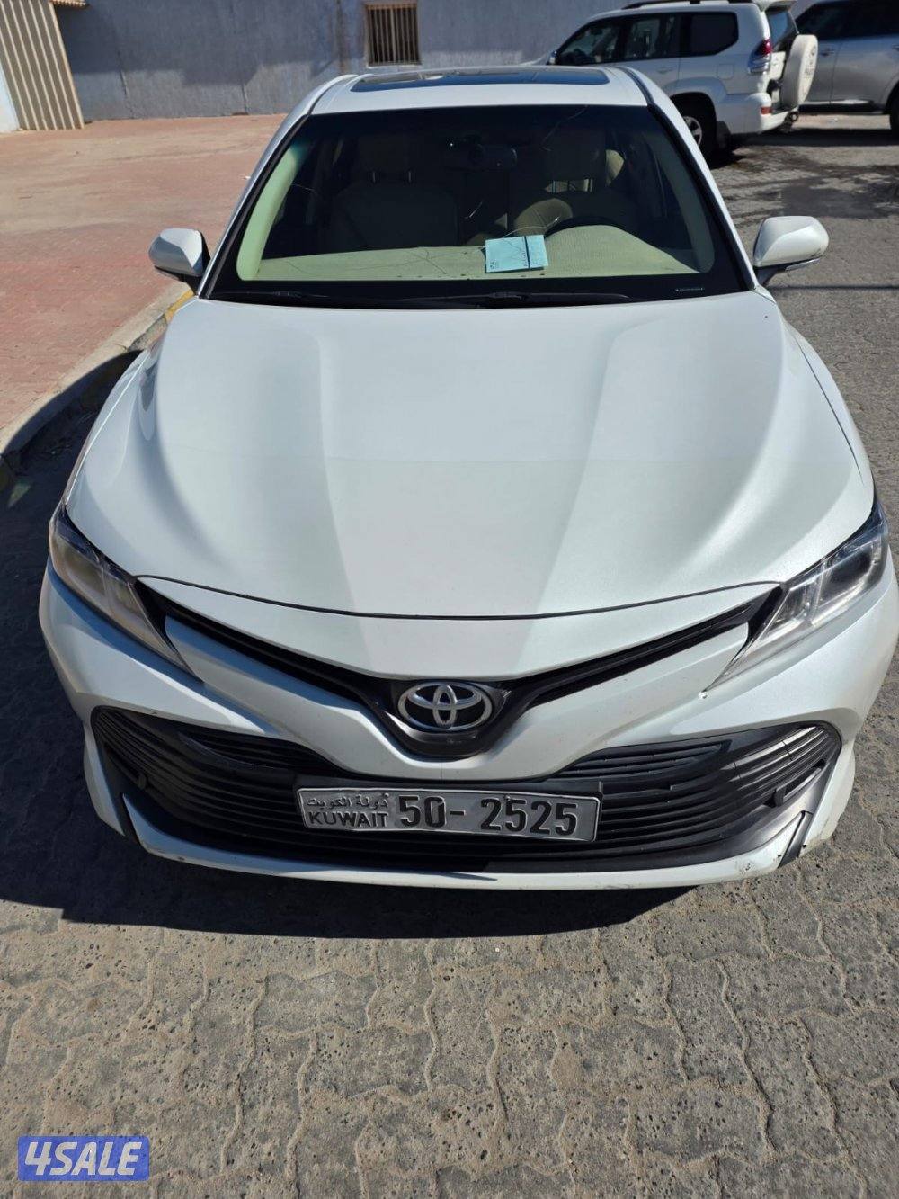 كامري 2018 ، صبغ الوكالة ماعدا قطعة ،حماية بدي وكشنات . المالك الاول6