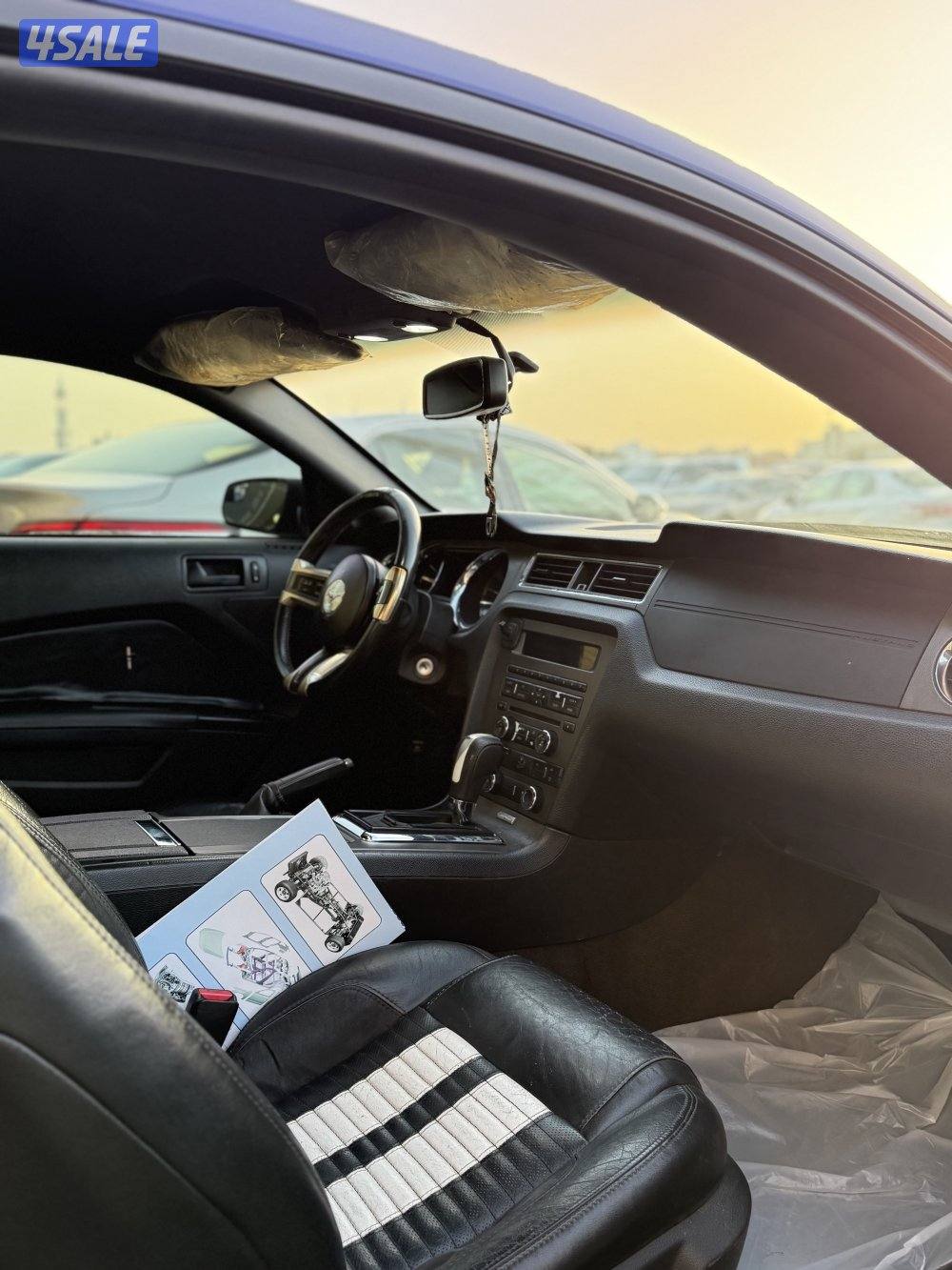 موستنغ 2013 تماتيك سته سلندر بحاله طيبه شرط الفحص6