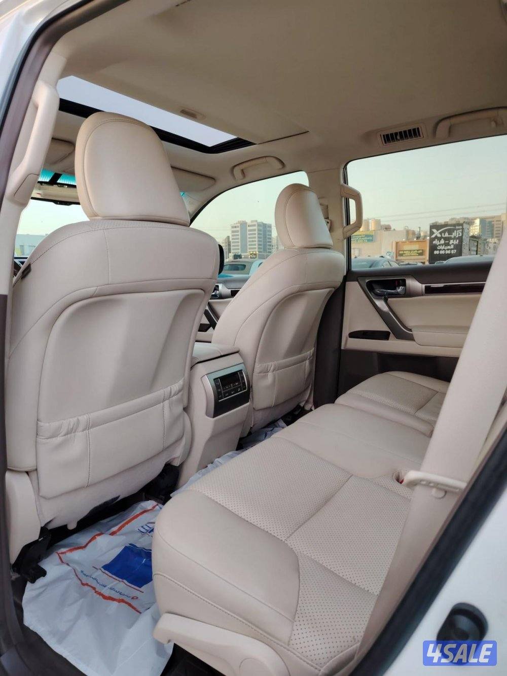 لكزس GX460 الساير 2017 بحاله نادره عداد 85 الف1