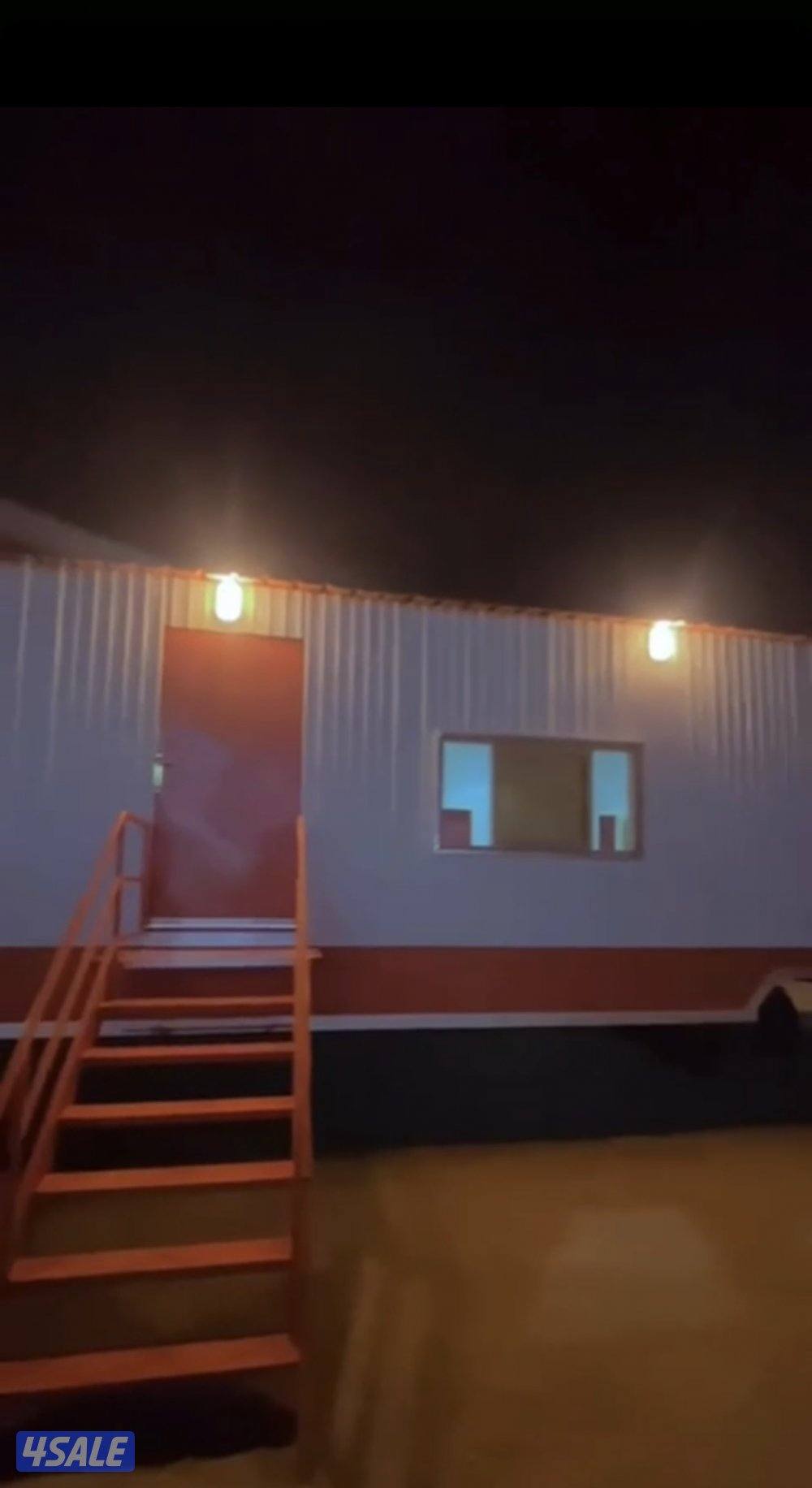 للبيع شاليه متنقل الطول 12 العرض 4 تم التكييف جديد0