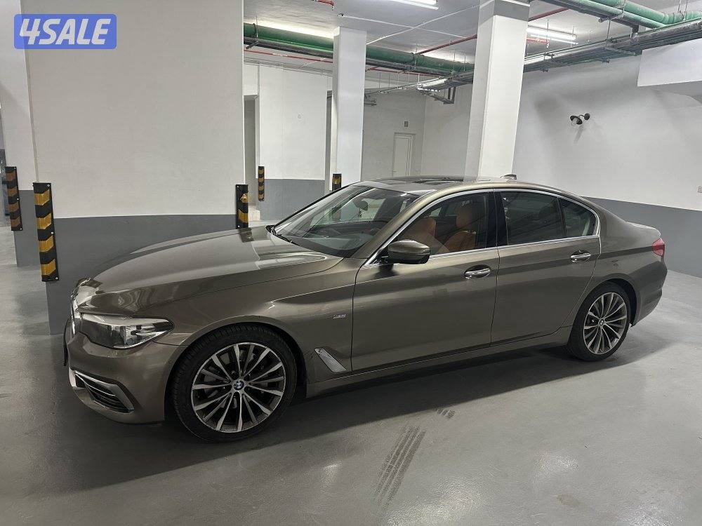 Saling 2018 bmw 530i in very good condition. Well maintained,0